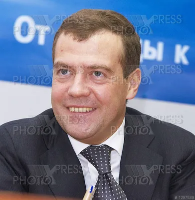 Ровно год с момента высказывания Дмитрия Медведева о судном дне по поводу  ударов по Крыму | Пикабу
