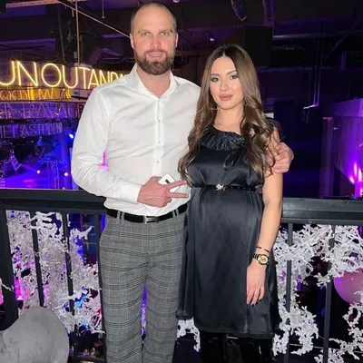Дочь Александра Серова поделилась редким фото со своей свадьбы - Вокруг ТВ.