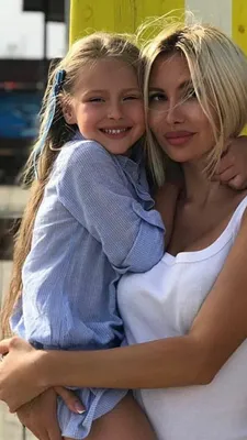 Как сейчас выглядит Элина Камирен и фото её дочери от Александра Задойнова  | OljOlj | Дзен