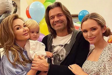 Дмитрий Маликов – биография, фото, личная жизнь, жена и дети, рост и вес 2024 | Узнай Всё Дмитрий Маликов – биография, фото, личная жизнь, жена и дети, рост и вес 2024 | Узнай Всё