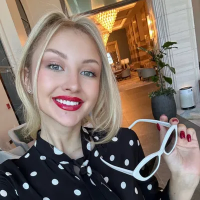 Звезда «Дома-2» Марго Овсянникова показала лицо ребенка спустя год после  рождения - Вокруг ТВ.