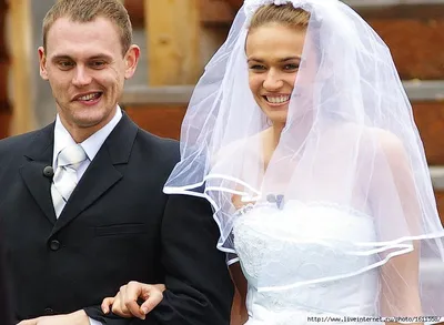 Самая красивая невеста»: опубликованы первые фото со свадьбы Степана  Меньщикова