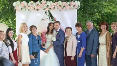 Участники «Дома−2» сыграли свадьбу на миллион - Звезды - WomanHit.ru