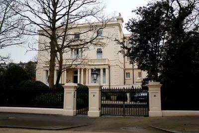 Соседей Романа Абрамовича в Лондоне ограбили на 50 миллионов фунтов  стерлингов