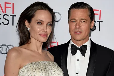 Друзья – о разводе Джоли и Питта: «Анджелина испугалась смерти и стала  относиться к жизни серьезно. Брэда это не устроило» - KP.RU