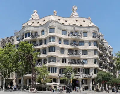 Дом Бальо в Барселоне - история, фото, описание, время работы, цены 2024,  карта