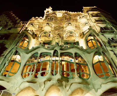 Дом Бальо (Casa Batlló) - Я люблю Барселону!