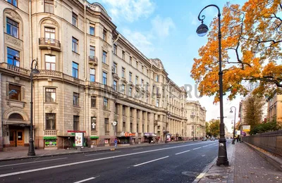 Дом Бенуа в Санкт-Петербурге: фотографии, цены на квартиры