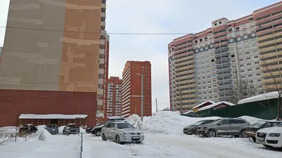 Диброва уволили, сын заболел, обвалился балкон в особняке: жена телезвезды  жалуется на черную полосу | STARHIT