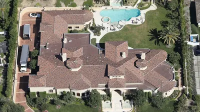 Хейли и Джастин Бибер переехали в новый дом за 26 млн долларов, и вот что  внутри – Люкс ФМ