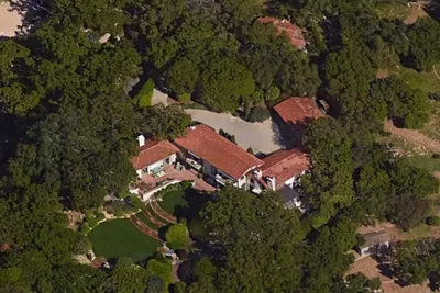 Дженнифер Энистон купила дом Опры Уинфри за $14,8 млн | РБК Life