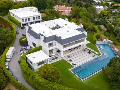 Как выглядит новый дом Дженнифер Лопес и Бена Аффлека за 60 миллионов  долларов: фото