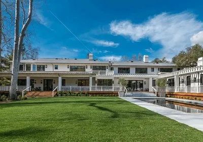 Дженнифер Лопес купила дом в Лос-Анджелесе за 1,4 млн долларов