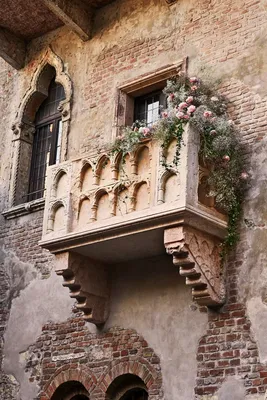 Дом Джульетты в Вероне можно арендовать на День святого Валентина на Airbnb  | Vogue UA
