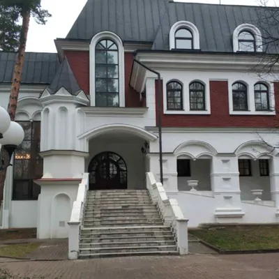 Межигорье - самый красивый парк Украины. Настоящий дворец Януковича -  YouTube