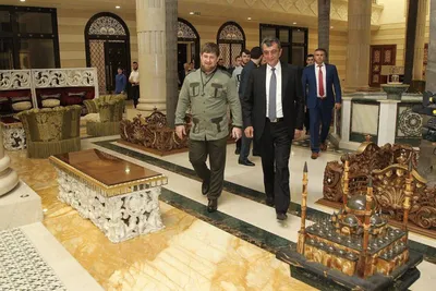 Где и как шикарно живет глава Чечни Рамзан Кадыров? Рассказываем подробно |  Этнобаза-2 | Дзен