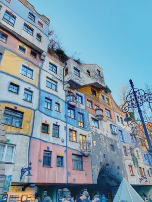 Константин М - Дом Хундертвассера в Вене. #вена #австрия... | Facebook