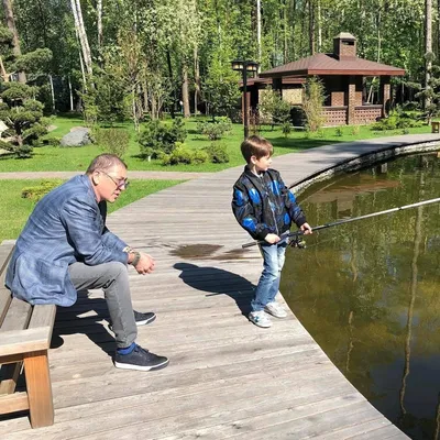 Григорий Лепс перевез большую семью в загородный дом — Блокнот Россия.  Новости мира и России 15 сентября 2015. Новости. Новости сегодня. Последние  новости. Новости 15 сентября 2015. Новости 15.09.2015. Блокнот.