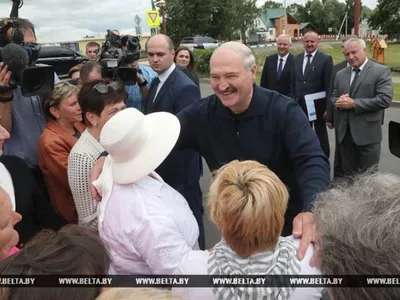 Лукашенко подписал указ об отчуждении пустующих домов в сельской местности  - Слуцк | сайт Слуцка