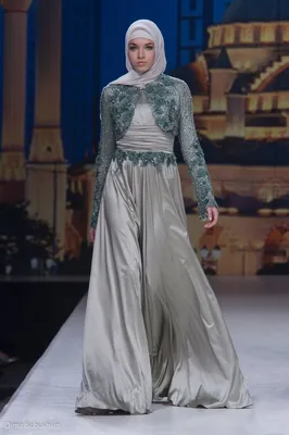 Модный дом Firdaws представляет коллекцию «Леди Фирдавс» | Исламская мода,  Скромный стиль, Хиджабная мода