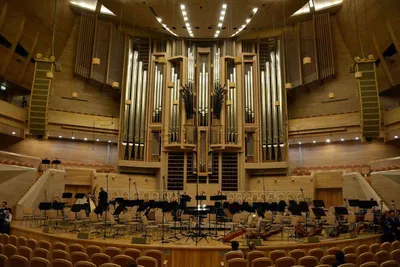 Файл:Moscow International House of Music, Theatre Hall.jpg — Википедия