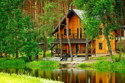 Великолепный дом из клееного бруса на реке в Южной Финляндии