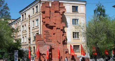 Мельница Гергардта (мельница Грудинина) и дом Павлова.. Фотограф Щербак  Анатолий