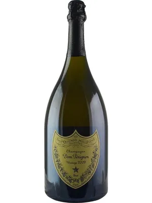 Шампанское Дом Периньон (Dom Perignon) вышло на рынок в 1921 году. Дом  Периньон — элитный напиток, при создании которого спешка и… | Instagram