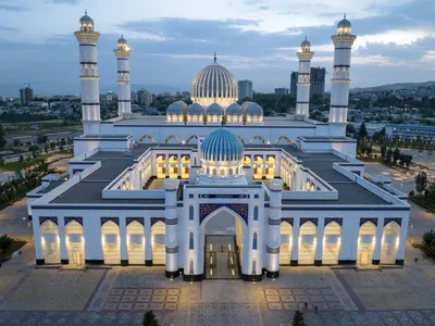 Эмомали Рахмон и Эмир Катара Шейх Тамим ибн Хамад Оли Сони открыли самую  большую мечеть в Таджикистане - Новости Таджикистана - Avesta.tj