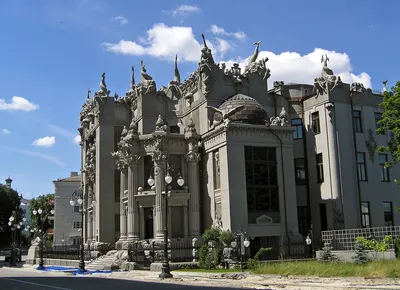 Файл:House with Chimaeras RU.JPG — Википедия