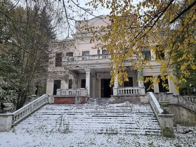 Остекление балконов и лоджий в домах серии Сталинка, цены в Москве