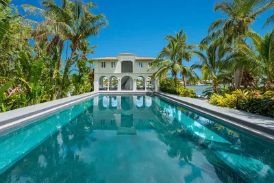 Купить участок в Майами Бич, США цена 4 000 000$ у моря элитная  недвижимость ID: 111714