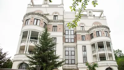 Квартиру семьи Зеленского в Крыму продали на аукционе — РБК