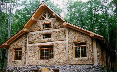 Дома из глины и соломы: посмотрела, как строят дома в узбекских кишлаках и  как они устроены внутри | Kuzminatravel | Дзен