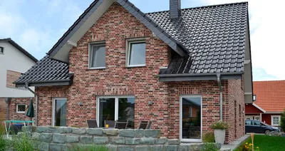 Частный дом из кирпича ручной формовки Roben DYKBRAND flamisch-bunt – Roben