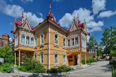 File:Abandoned Fairy-House - Moscow, Russia - panoramio.jpg - Wikimedia  Commons