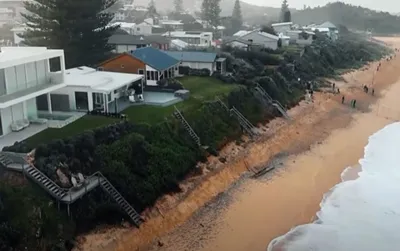 Прибрежные дома смыло в океан оползнями в Австралии – видео - 23.07.2020,  Sputnik Беларусь