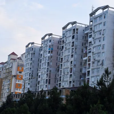 Опасные дома: жилищный фонд в Баку давно нуждается в обновлении