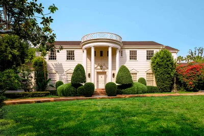 Продажа - Дом 227 кв.м. в Беверли-Хиллз - Беверли-Хиллз в США, цена по  запросу | KF.expert