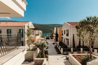 Купить дом в Зеленике, Черногория 400м2 цена 450 000€ у моря элитная  недвижимость ID: 94812