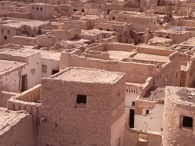 Из чего строили дома в Древнем Египте и чем отличалось жильё бедных