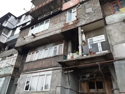 Проекты домов с балконом - Коттеджи с балконом в Грузии