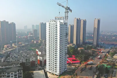 В Китае 26-этажный жилой дом построили всего за пять дней