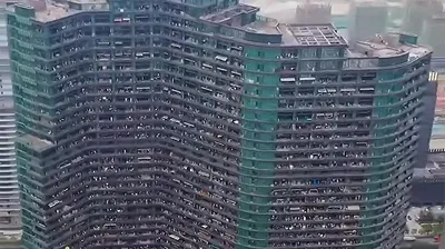 Дом-человейник на 20 тысяч жильцов в Китае (фото и видео) | MAXIM