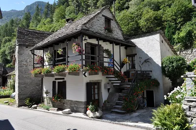 Купить недвижимость в Швейцарии. Продажа элитной недвижимости в Швейцарии  по оптимальной цене