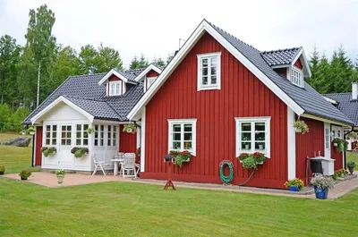 Шведский дом - строительство деревянных каркасных домов, коттеджей и  фахверков с отделкой бизнес класса под ключ. Таунхаусы эконом и бизнес  класса.