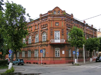 Здание бывшей гостиницы «Европейская». «Дом с часами» в Смоленске -  VisitSmolensk.ru