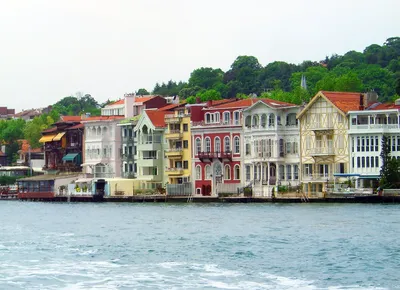 Почему в Турции так много заброшенных домов? Можно купить себе домик в  самом центре Стамбула или Анталии, например! | Реальные путешествия | Дзен