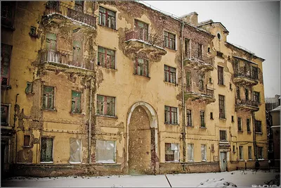 фасад винтажного пушковского дома в центре Москвы. зима. Редакционное Фото  - изображение насчитывающей январь, публика: 268714666