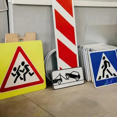 Цифровая печать дорожных знаков: услуги компании «Знак-Трейд СПб»
